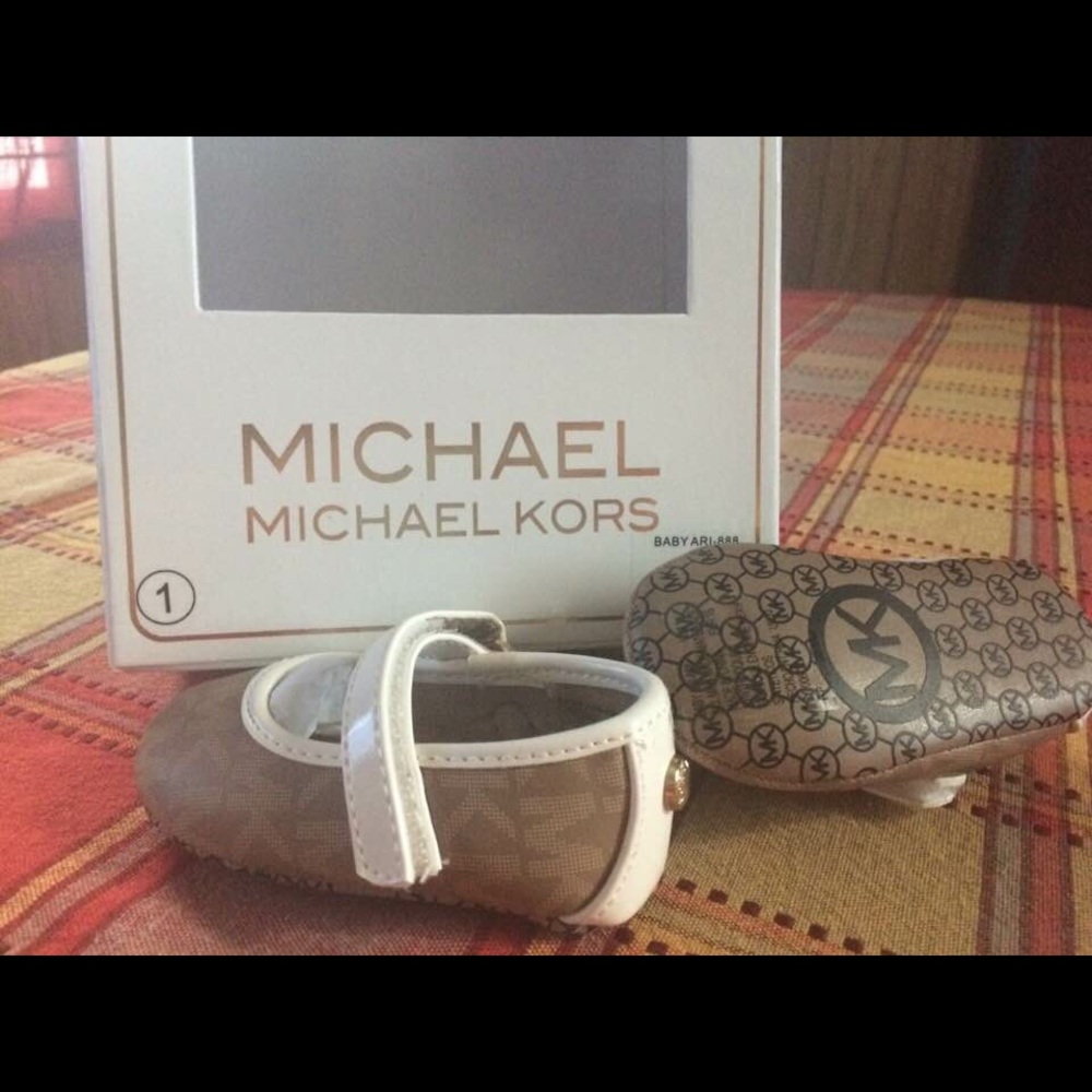 Michael Kors size 1 baby girl